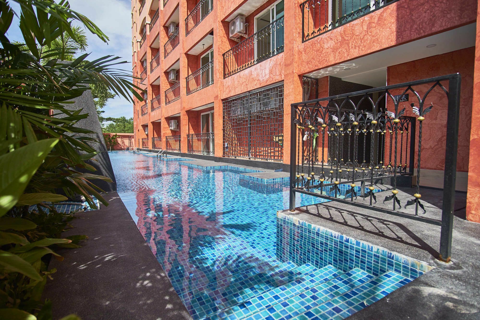 Sonia Residence - Sha Extra Plus Jomtien Beach Exterior foto